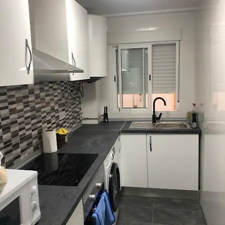 Hermoso Piso/apartamento Amueblado Patraix Valencia. Apartment *